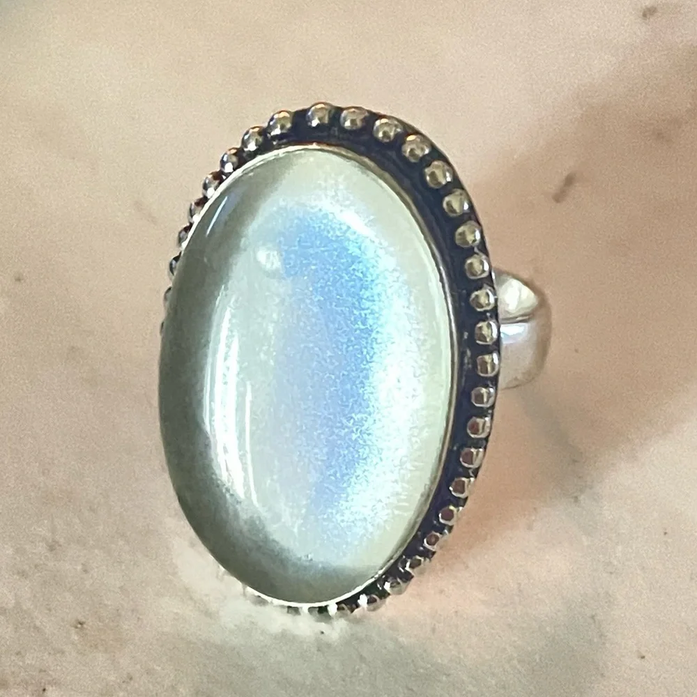 New Artisan Rare Natural Moonstone 925 Sterling Silver Oval Beaded Bezel Ring